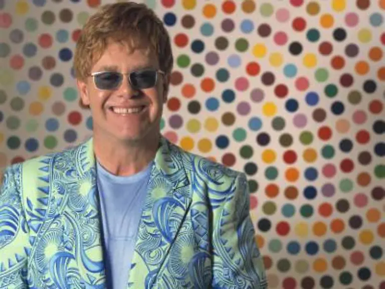 Die-Live-8-Organisatoren-hoffen-dass-die-Konzerte-die-Menschen-in-den-Industrielaendern-fuer-Afrika-mobilisieren-Hilft-wo-er-kann-Elton-John