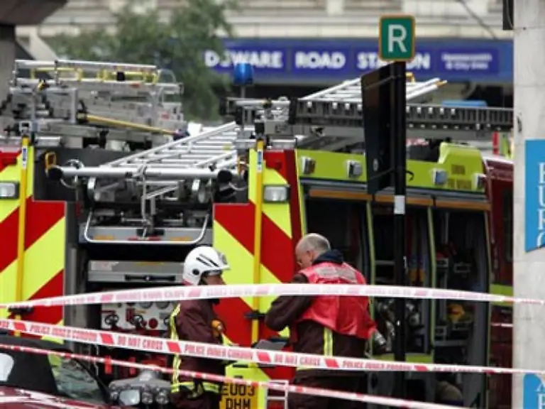 Die-Londoner-Polizei-erklaerte-es-sei-noch-zu-frueh-von-Selbstmordattentaten-zu-sprechen