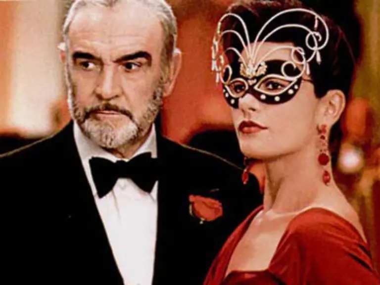 In-allen-moeglichen-Kostuemierungen