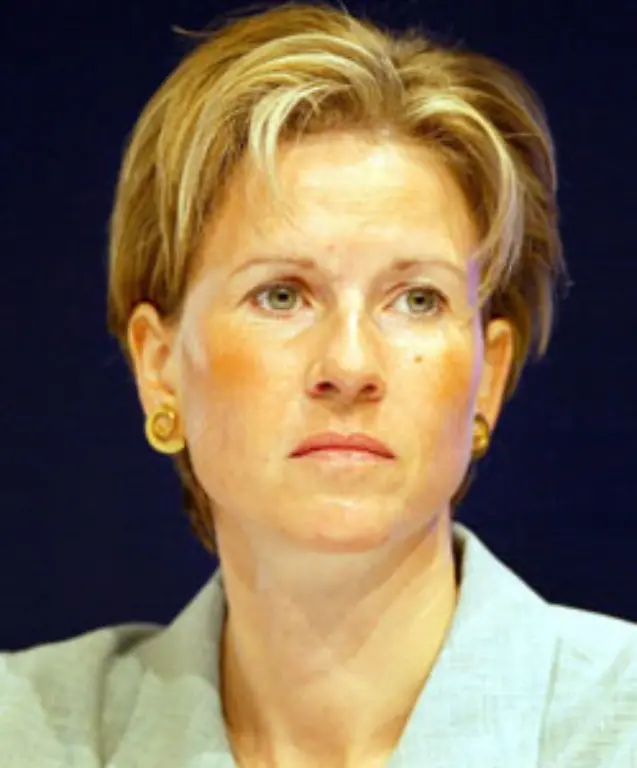 Sie-hat-die-Basis-fuer-ihren-Erfolg-in-die-Wiege-gelegt-bekommen-Susanne-Klatten-erbte-die-Anteile-an-Altana-und-BMW-von-ihren-Eltern-Herbert-und-Johanna-Quandt-und-machte-mehr-daraus-Heute-gilt-sie-als-reichste-Deutsche-und-zweitreichste-Europaeerin-Ihr-Vermoegen-wird-auf-7-5-Mrd-Euro-geschaetzt