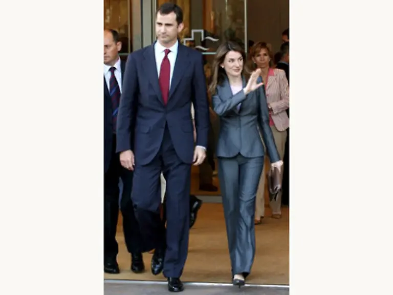 Als-man-Letizia-die-Schwangerschaft-noch-nicht-ansah-war-das-alles-kein-Problem-aber-spaeter-sorgte-man-sich-doch-um-die-zarte-Ex-Journalistin-Doch-sie-hat-alle-Erwartungen-mehr-als-erfuellt