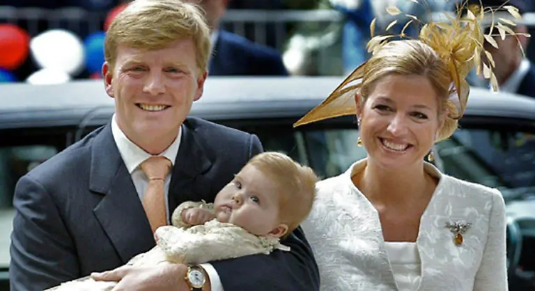 und-ihrem-Mann-aber-auch-einfach-Die-lachende-Argentinierin-scheint-eine-Super-Mom-zu-sein
