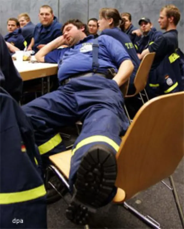 nur-unterbrochen-durch-ein-kurzes-Nickerchen
