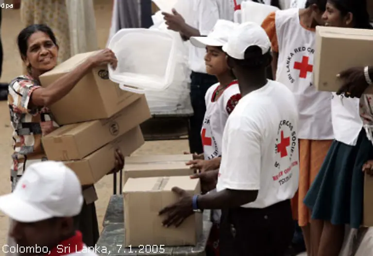 Die-Welt-hat-gezeigt-dass-sie-auf-die-Jahrhundertkatastrophe-des-Tsunami-reagieren-kann-sagt-der-Geschaeftsfuehrer-von-Unicef-Deutschland-Dietrich-Garlichs