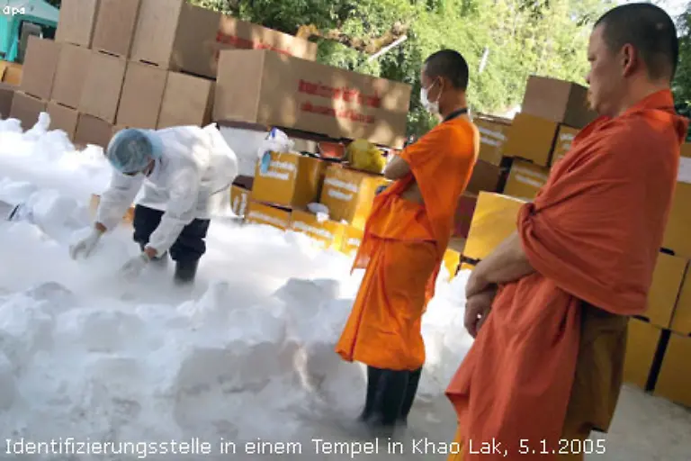 Sri-Lanka-trennt-in-seiner-Opferstatistik-nicht-mehr-zwischen-Toten-und-Vermissten-Hier-starben-35-322-Menschen-12-405-Tote-gab-es-in-Indien-5-640-Menschen-sind-zusaetzlich-als-vermisst-registriert-In-Thailand-starben-5-395-Menschen-dazu-kommen-2-817-Vermisste