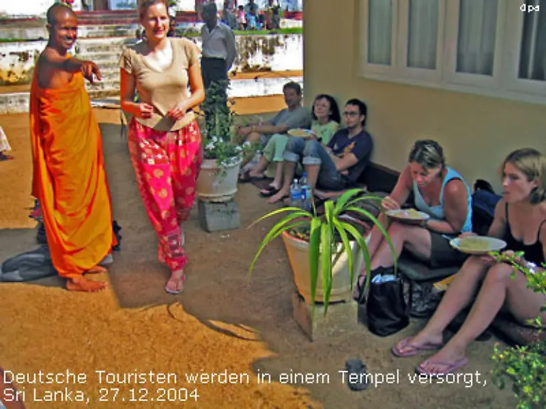 Vor-allem-in-Sri-Lanka-und-Indonesien-gibt-es-zahlreiche-von-Deutschland-aus-organisierte-Haus-und-Schulbauprojekte-In-Thailand-wurden-mehrere-Krankenhauspartnerschaften-ins-Leben-gerufen
