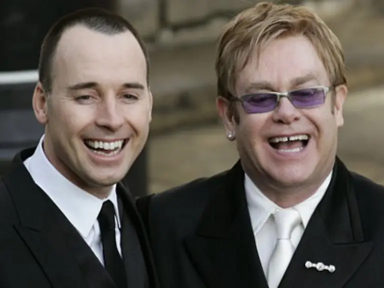 Und-er-links-im-Bild-hat-auch-einen