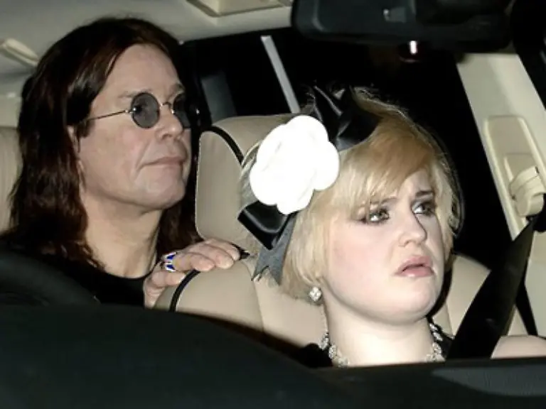 Auch-Familie-Osbourne-machte-einen-unentspannten-Eindruck