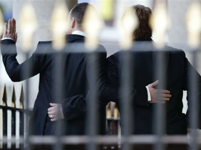 David-und-Elton-waren-jedenfalls-happy-Und-das-ist-ja-die-Hauptsache-By-the-way-Madonna-war-nicht-da-und-Elton-war-not-amused