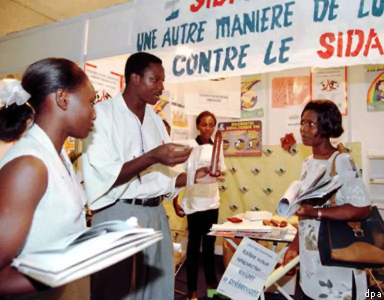 Aerzte-ohne-Grenzen-fordert-Forschung-und-Entwicklung-an-die-Beduerfnisse-der-Entwicklungslaender-anzupassen-Ansonsten-werde-sich-die-Katastrophe-noch-ausweiten