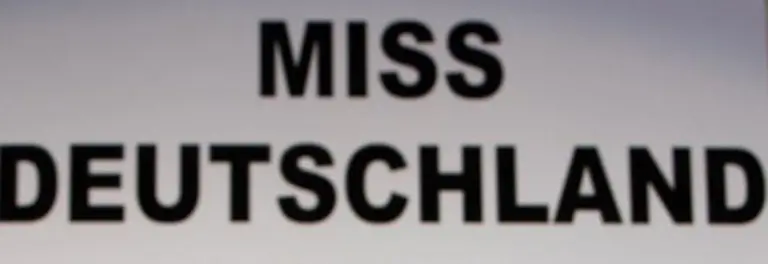 Wer-ist-die-Schoenste-im-ganzen-Land