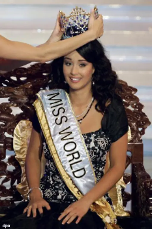 Noch-schnell-vorgestellt-Miss-World-Unnur-Birna-Vilhjalmsdottir-aus-Island