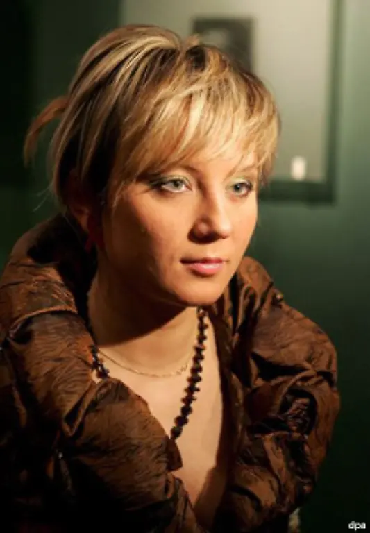 Und-zum-Schluss-verderben-wir-Ihnen-die-heitere-Stimmung-Svetlana-Izambayeva-ist-24-Jahre-alt-Die-Russin-ist-Miss-Positive-ihr-Koerper-kaempft-seit-Jahren-gegen-das-HI-Virus