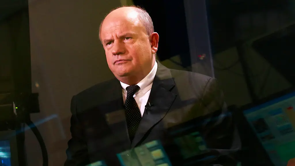 2013-12-17T000000Z-314950497-GM1E9CI0EJQ01-RTRMADP-3-USA