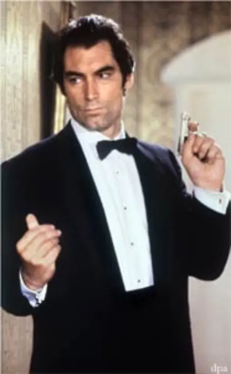Timothy-Dalton-hingegen-war-doch-durchaus-akzeptabel-setzte-sich-dann-aber-doch-nicht-durch-Das-Schicksal-koennte-auch-Craig-noch-ereilen