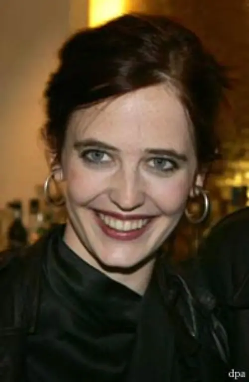 Mit-Eva-Green-hat-er-nun-ein-kraeftiges-Bond-Girl-an-seiner-Seite-Die-25-Jaehrige-soll-ihm-ebenbuertig-sein