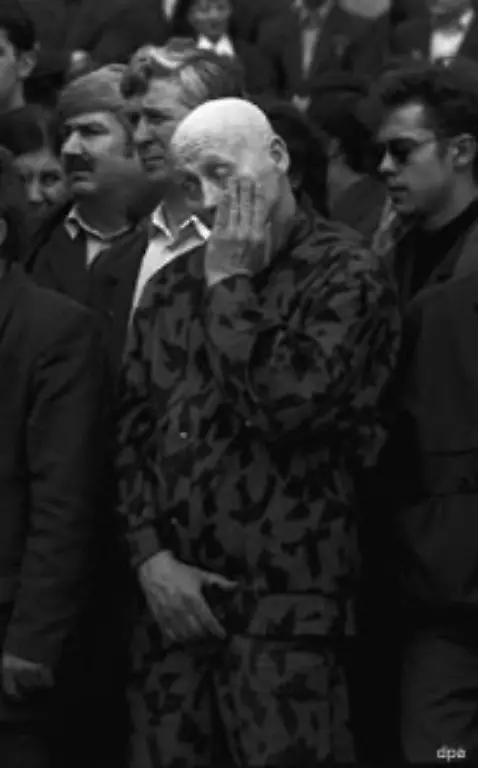 Erst-nach-massivem-internationalen-Druck-rueckte-die-Sowjetunion-nach-und-nach-mit-Fakten-heraus-Tschernobyl-war-das-Symbol-fuer-den-Niedergang-der-kommunistischen-Weltmacht