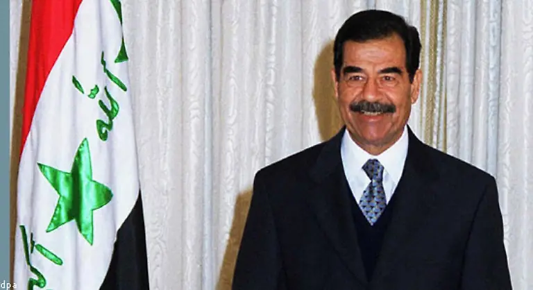 Auch-gab-es-nie-einen-Beleg-fuer-eine-Verbindung-zwischen-Saddam-Hussein-und-El-Kaida