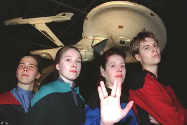 dass-viele-noch-immer-ganze-Star-Trek-Naechte-veranstalten-wo-sie-sich