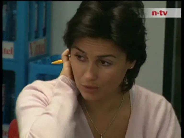 mit-zeitaufwaendiger-Recherche-Vorbereitung-Diskussionen-und-Konferenzen