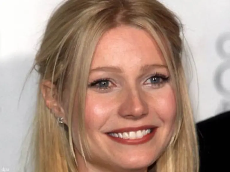 Mit-einer-Schauspielermutter-und-einem-Regisseursvater-lag-die-Schauspielkarriere-ja-ziemlich-nahe-zunaechst-wollte-Gwyneth-aber-Kunstgeschichte-studieren