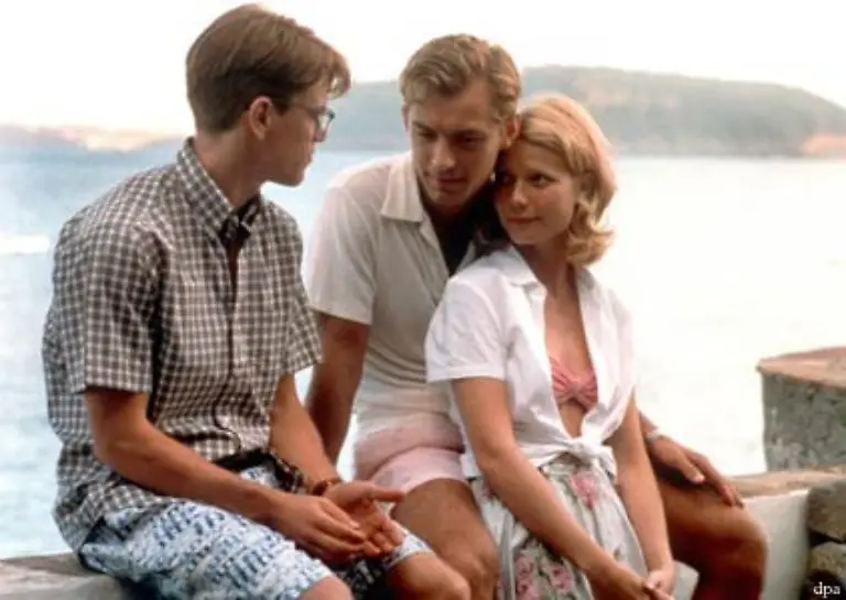 Ihr-Briefkasten-quillt-ueber-von-tollen-Angeboten-sie-spielt-in-Der-talentierte-Mr-Ripley-und-bekommt-wieder-viel-Lob