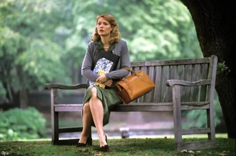 Eindringlich-und-brillant-spielt-sie-die-Dichterin-Sylvia-Plath-die-sich-mit-nur-31-Jahren-das-Leben-nimmt
