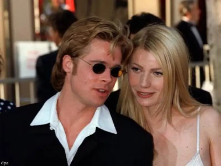 Privat-sucht-Paltrow-lange-nach-dem-Richtigen-Als-die-Beziehung-mit-Brad-Pitt-zu-Ende-geht-sagt-sie-er-habe-ihr-Herz-gebrochen-Inzwischen-ist-sie-mit-seiner-Nun-auch-schon-Ex-Jennifer-Aniston-befreundet