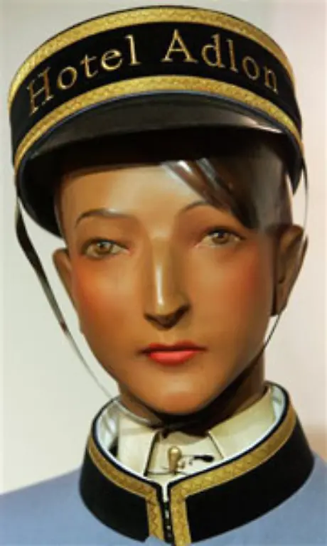 Sein-Namensgeber-konnte-sein-Programm-in-die-Tat-umsetzen-Willkommen-im-Adlon-einem-Haus-das-seinen-Gaesten-mehr-sein-will