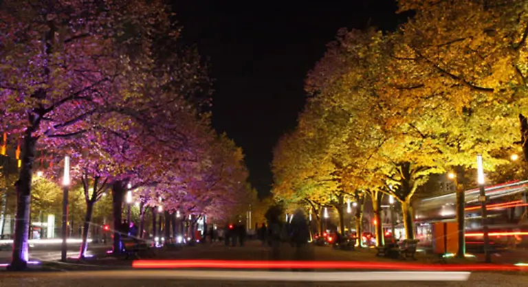 am-Ende-des-Berliner-Boulevards-Unter-den-Linden