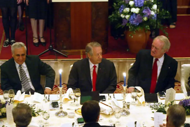 weil-drinnen-der-Zentralrat-der-Juden