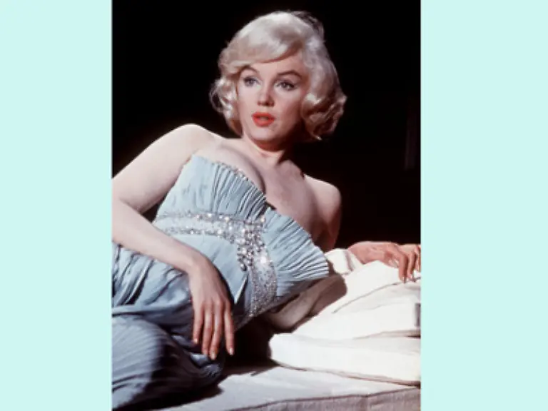 Marilyn-Monroe-bleibt-der-ultimative-Superstar-urteilt-die-New-York-Times-die-meistbesprochene-und-mythologisierte-Figur-in-der-Geschichte-Hollywoods