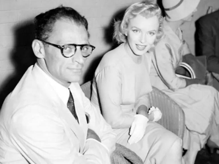 Sie-gruendete-als-eine-der-ersten-Schauspielerinnen-Hollywoods-eine-eigene-Produktionsgesellschaft-In-Wahrheit-war-sie-eine-hoch-intelligente-Frau-stellte-einmal-die-deutsche-Monroe-Expertin-Heidi-Draheim-klar