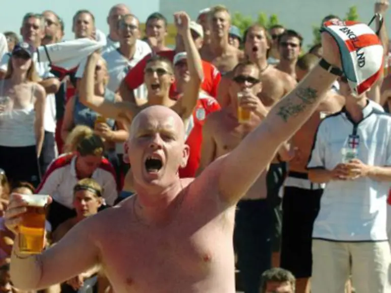 Unfair-Aber-warum-denn-das-Fussball-zwischen-England-und-Deutschland-hatte-doch-noch-nie-was-mit-unfair-zu-tun-wer-behauptet-denn-sowas