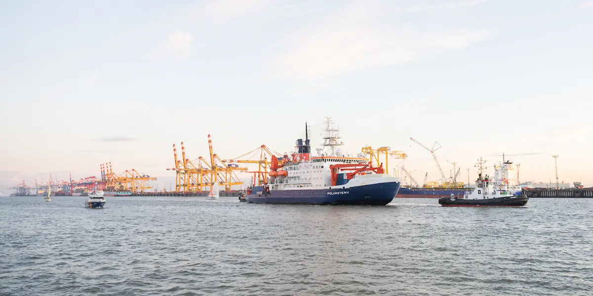 0bf352bd0bd1f30e4e6a42572defcc10