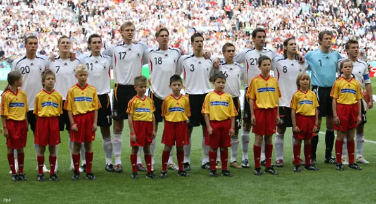 Kurz-vor-dem-Spiel-Deutschland-gegen-Costa-Rica