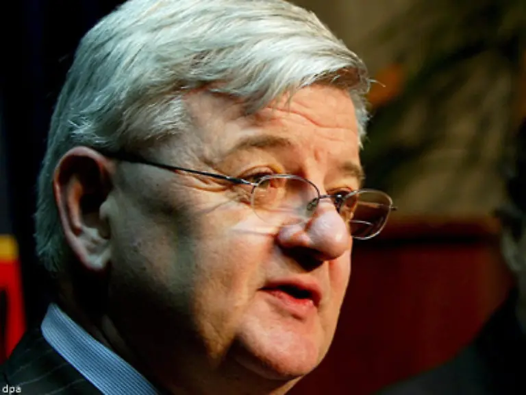 Joschka-Fischer-Jahrelang-stand-er-mit-weitem-Abstand-an-der-Spitze-der-Liste-der-beliebtesten-Politiker-Deutschlands