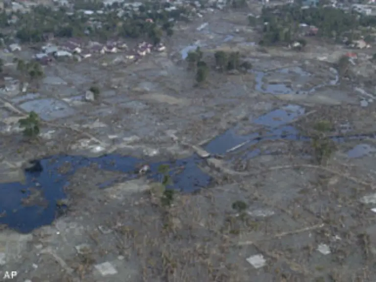 Ueberlebenswichtiges-Trinkwasser-war-fast-nicht-zu-bekommen
