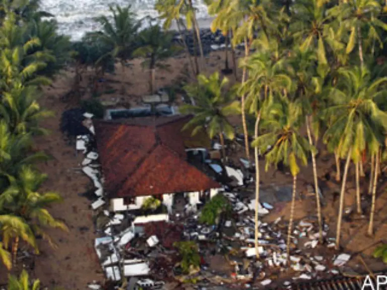 Hunderttausende-wurden-nach-der-Flut-obdachlos
