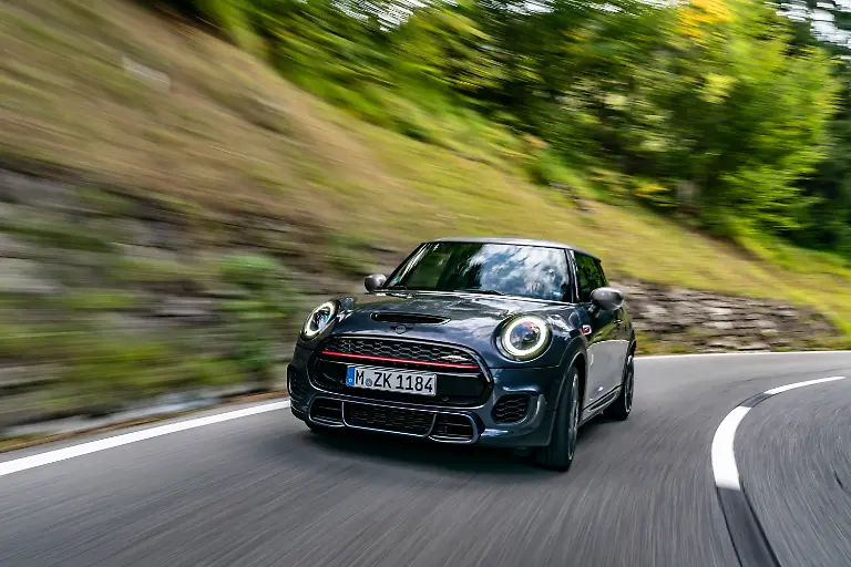 BF-MINI-JCW-GP-Pack-102020-00002