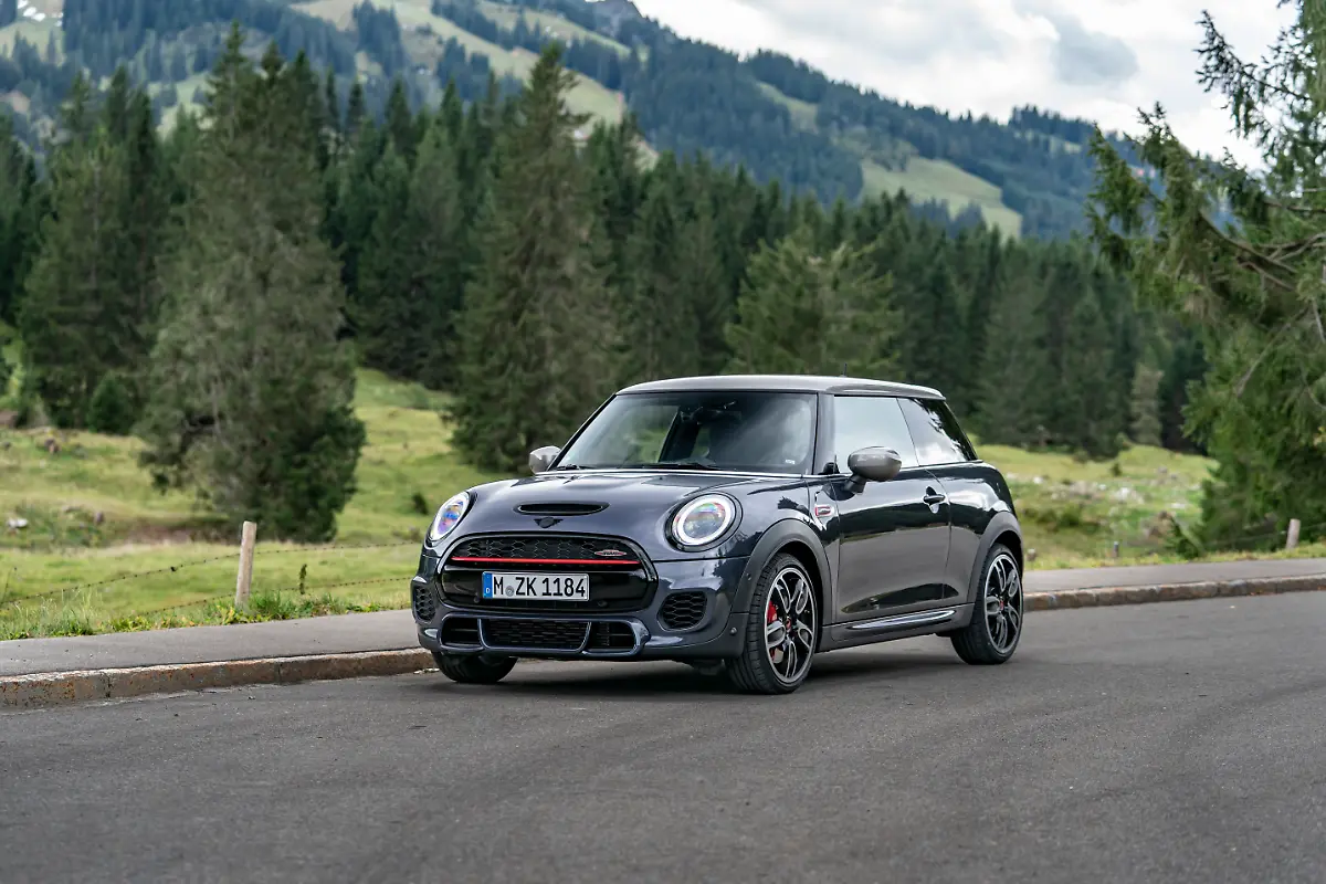 BF-MINI-JCW-GP-Pack-102020-00022