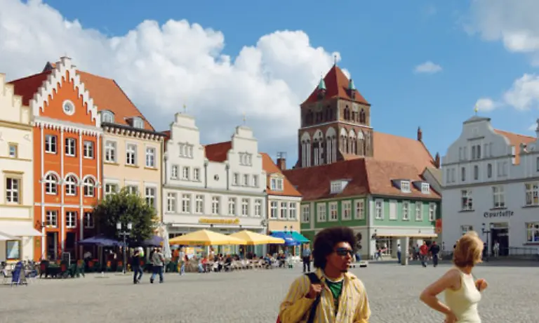 Inzwischen-ist-die-Stadt-in-Mecklenburg-Vorpommern-wieder-herausgeputzt