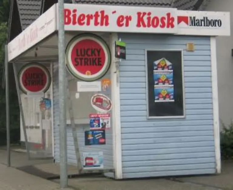 Und-dann-gibt-es-noch-den-willkuerlich-eingestreuten-Zufalls-Apostroph-Ist-auch-falsch