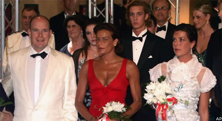 Denn-bekanntlich-will-Albert-II-demnaechst-heiraten