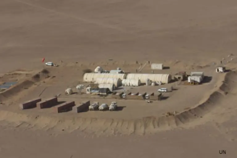 In-der-westlichen-Sahara-ist-die-MINURSO-United-Nations-Mission-for-the-Referendum-in-Western-Sahara-stationiert
