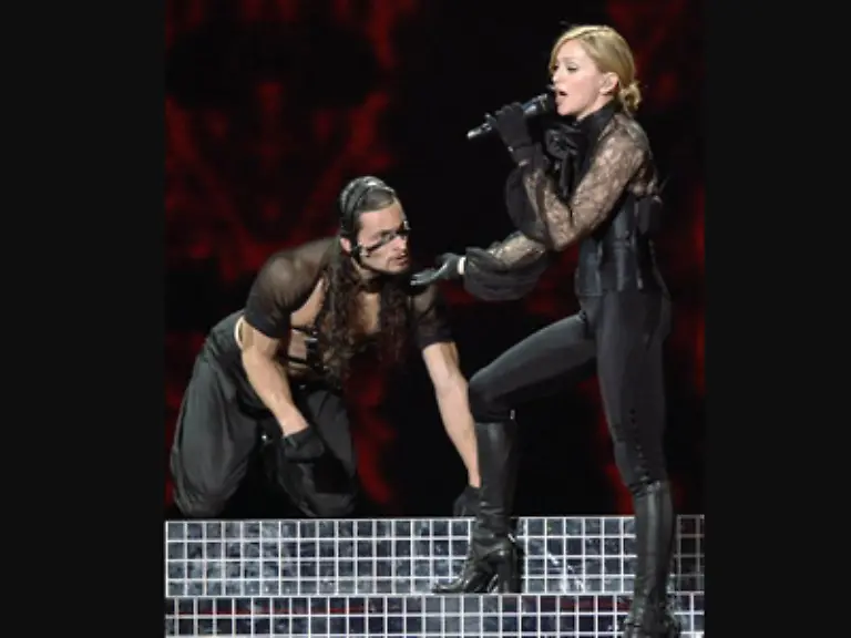 Die-Organisatoren-des-Madonna-Konzerts-in-Moskau-wollen-jede-Gefahr-fuer-den-US-Popstar-ausschliessen-Die-Sicherheitsmassnahmen-wurden-verstaerkt