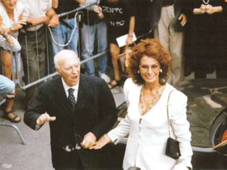 Auch-in-Italien-scheint-das-nicht-ganz-unueblich-zu-sein-Denn-durch-Paare-wie-Carlo-Ponti-und-Sophia-Loren