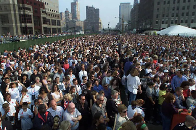 Schnell-beginnen-Diskussionen-Was-kann-an-diesem-Ort-neu-entstehen-Was-passt-ins-Stadtbild-der-Metropole-New-York
