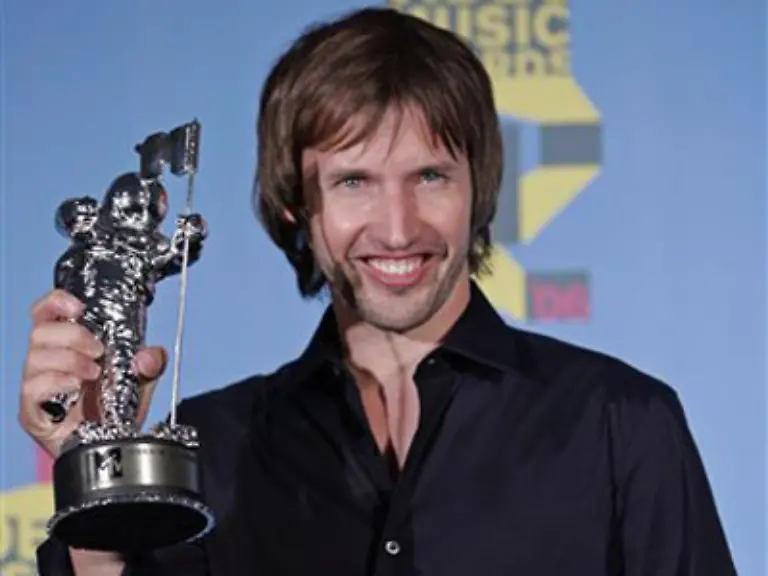 Wurde-fuer-sein-Kuschelvideo-You-re-beautiful-ausgezeichnet-James-Blunt