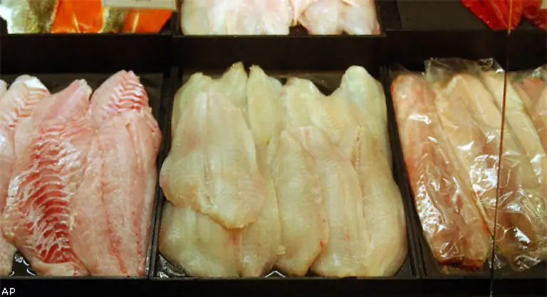 Vor-allem-in-den-Eingeweiden-von-Seefischen-tauchen-die-so-genannten-Nematoden-auf-Die-Umsaetze-mit-Fisch-brechen-drastisch-ein-die-Verunsicherung-der-Verbraucher-dauert-bis-heute-an